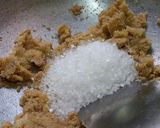 A picture of step 3 of Rava banana halwa.