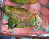 Foto del paso 2 de la receta: Chiles rellenos de agua con quesillo