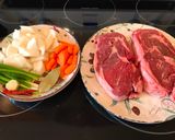 A picture of step 1 of Chinese Spicy Beef Stew.