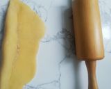 A picture of step 5 of Sugar-Dusted Crescent Cookies.