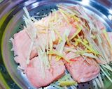 Hình bước làm 2 của món Ruốc cá hồi