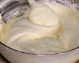 A picture of step 2 of Independence day cake.