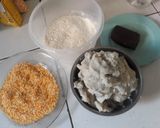 Foto langkah ke 1 dari resep Bola bola ubi isi coklat lumer.