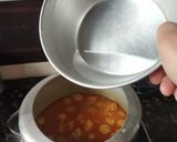 A picture of step 7 of Matar soya chunk pulao.