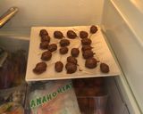 A picture of step 5 of Fruits in chocolate.