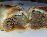 Foto del paso 8 de la receta: Empanadas de carne muy jugosas y sabrosas, con un toque salteño