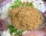 A picture of step 2 of White chicken curry.