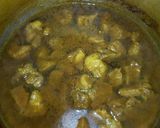 A picture of step 1 of Potato beef curry.