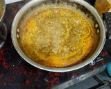 A picture of step 3 of Kolhapuri Misal Pav.