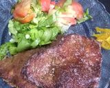 Foto del paso 3 de la receta: Milanesas de hígado con ensalada