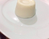 Foto del paso 4 de la receta: Panacotta de coco con salsa de mandarina y mezcal