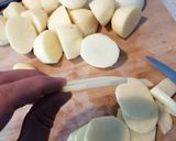 A picture of step 1 of Spanish Omelette.