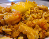 Foto del paso 6 de la receta: Fideuá de merluza y gambas con alioli