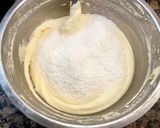 Foto del paso 7 de la receta: Pastel de mantequilla con piña caramelizada, sin gluten