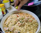 Foto langkah ke 5 dari resep Indomie nyemek hack.