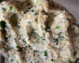 A picture of step 2 of Methi bhakhari.