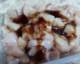 รูปขั้นตอนการทำที่ 2 ของ อกไก่ผัดพริกเกลือ