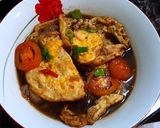 Foto langkah ke 4 dari resep Telur Ceplok Bumbu Kecap Tidak Pedas.