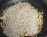 Foto del paso 3 de la receta: Arroz con sepia y pollo