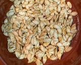 Foto del paso 4 de la receta: Pipas de calabaza sazonadas - Receta de aprovechamiento