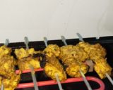 तंदुरी पाईनॅपल टिक्का🍴🍡 (tandoori pineapple tikka recipe in marathi) रेसिपी स्टेप 4 फोटो 