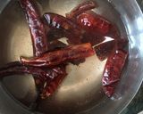 મરચા લસણની ચટણી(chilli garlic chatney recipe in Gujarati) રેસીપી સ્ટેપ1ફોટો
