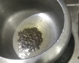 A picture of step 2 of Dudhi ki sabzi.