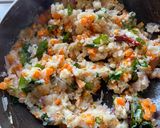 A picture of step 3 of Vegetable Upma.