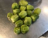 Une image de l'étape 4 de Salade de melon et kiwis au jus de pêches.