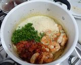 Foto del paso 4 de la receta: Spaghetti de Langostinos, Tocino y Espinacas