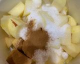 Foto langkah ke 2 dari resep Cheese Apple Pie.