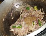 A picture of step 3 of Mutton semi gravy.
