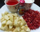 A picture of step 1 of Apple Pomegranate Smoothie.