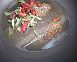 A picture of step 1 of Timater ki chutney.