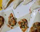 A picture of step 6 of Chicken tikkah puffs.