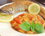 Foto del paso 3 de la receta: Pescadilla con escalivada y mongetes del ganxet