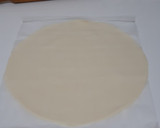 Foto del paso 5 de la receta: Mini empanadas de pollo con masa de hojaldre
