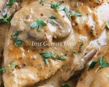 Une image de l'étape 2 de Escalopes à la crème avec champignons 🍄.
