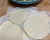Foto del paso 3 de la receta: Gyozas de langostinos y jengibre