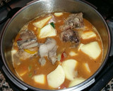 Foto del paso 5 de la receta: Guiso de cordero con patatas y habas