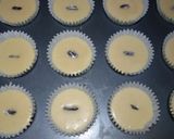 Foto del paso 4 de la receta: Magdalenas con corazón de chocolate