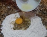 Foto del paso 1 de la receta: Masa de pasta italiana de huevo