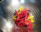 青花菜炒甜椒的食譜步驟1照片