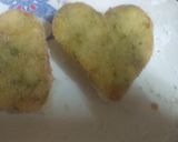 हार्ट सेप आलू के सैंडविच(heartshape aloo k sandwich recepie in hindi) रेसिपी चरण 4 फोटो