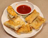 A picture of step 4 of Chicken and Mixed Vegetables Spring Roll.