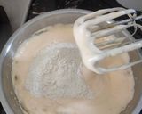 Foto langkah ke 4 dari resep Bolu Hongkong Keju Almond.