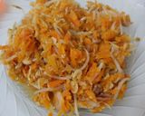 Foto langkah ke 8 dari resep Tumis wortel + toge + udang rebon (bisa jg utk isian).
