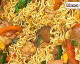 Foto langkah ke 3 dari resep Mie Goreng Jawa toping sederhana.