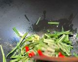 Foto langkah ke 2 dari resep Tumis Toge daun Kucai.