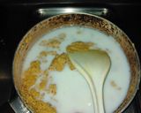 A picture of step 2 of Basan ka halwa.